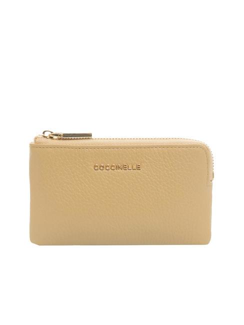 COCCINELLE METALLIC SOFT Poșetă plic pentru monede bej proaspăt - Portofele femei