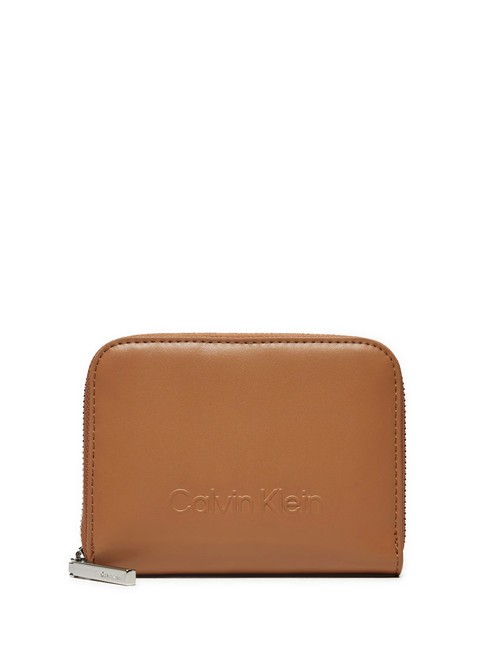 CALVIN KLEIN EMBOSSED CALVIN  Fermoar în jurul portofelului leu - Portofele femei