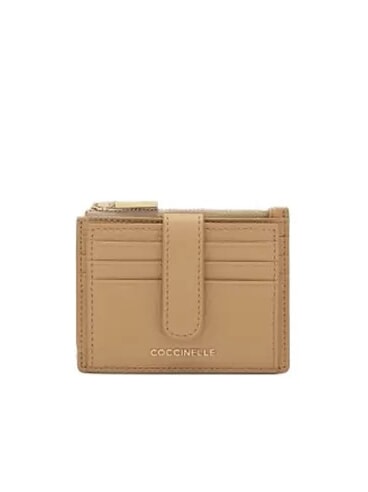 COCCINELLE METALLIC SOFT Portofel plat din piele texturata bej proaspăt - Portofele femei