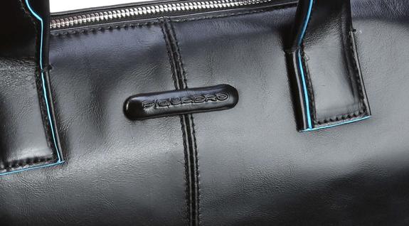 Folderul BLUE SQUARE, suport pentru computer de 15,6 ", extensibil negru - Serviete birou