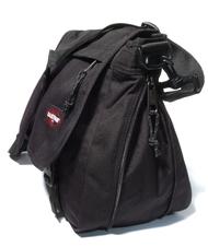 EASTPAK Messenger Modelul DELEGATE - Serviete birou