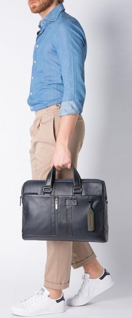 Folderul URBAN, suport pentru computer 15,6 ", din piele negru - Serviete birou