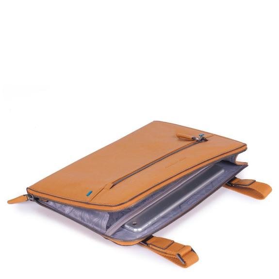 Husa iPad PIKE, din piele, cu curea de umăr PIELE - Husă pentru tabletă și organizator