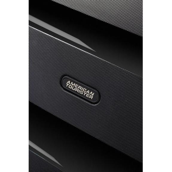 Troler Linia BON AIR, bagaj de mână, ultrauşor BLACK - Bagaje de mână