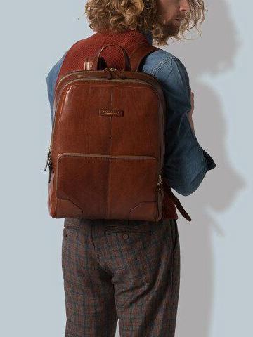 VESPUCCI Rucsac din piele pentru laptop BROWN - Rucsacuri pentru laptop