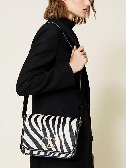 Borsa a tracolla in pelle stampa zebra  zebră cu blană zăpadă / neagră - Genți femei