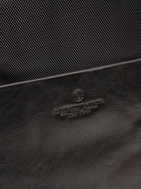 NEW METROPOLITAN Rucsac pentru laptop de 15,6". negru - Rucsacuri pentru laptop