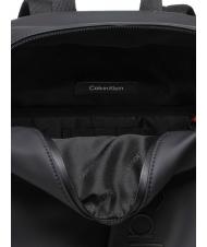 CALVIN KLEIN RUBBERIZED CLIP SIDE Rucsac pentru laptop de 13". negru - Rucsacuri pentru laptop - 5