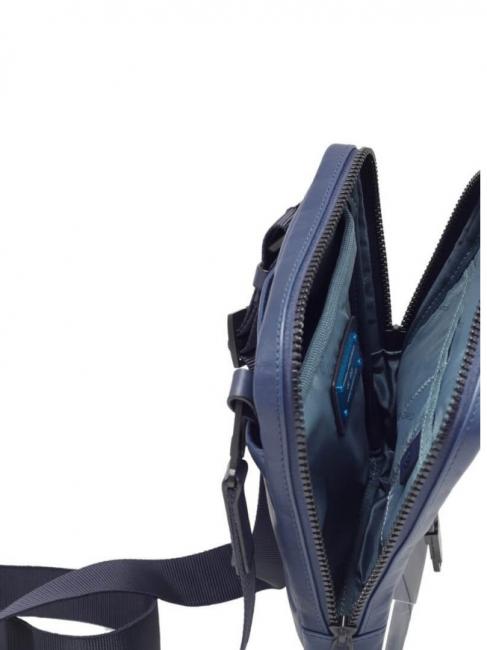 FINN Geanta iPad Mini albastru - Genți de umăr bărbați