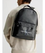 CALVIN KLEIN CK JEANS MONOGRAM SOFT Rucsac pentru laptop de 14". negru - Rucsacuri pentru laptop - 5