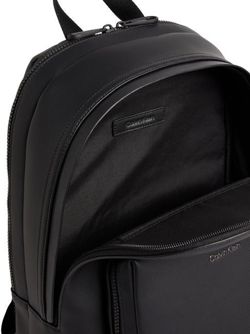 CK MUST PIQUE CAMPUS Rucsac pentru laptop de 15". negru - Rucsacuri pentru laptop