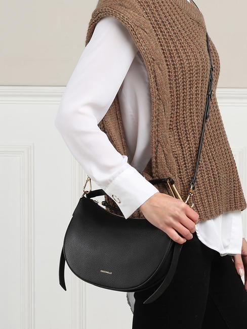 PRISCILLA Geanta cu bareta de umar, din piele negru - Genți femei