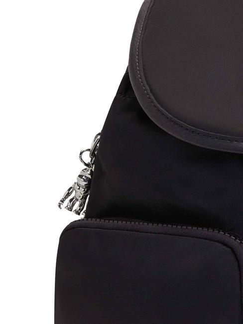 NEW CITY PACK S Rucsac cu clapă pakablack - Rucsacuri pentru școală și timp liber