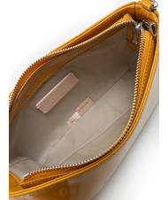 COCCINELLE LILY SHINY CALF Geanta mini din piele cu maner de lant răşină - Genți femei - 5