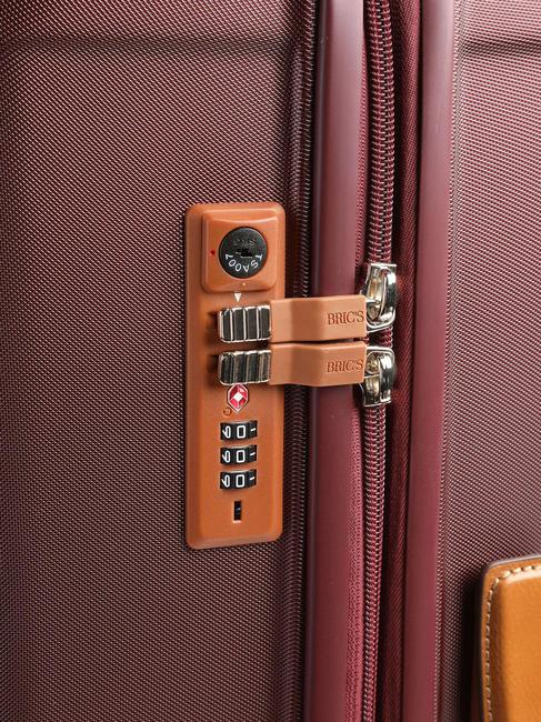 CAPRI Cărucior mediu cu port USB bordeaux - Trolere rigide