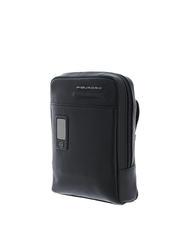 PIQUADRO AKRON Geanta de umar din piele pentru iPad mini - Genți de umăr bărbați