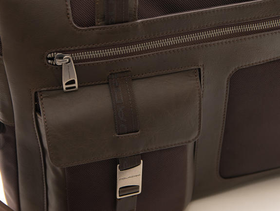 Geanta pentru laptop Linia FRAME out, pentru laptopuri de 13,3" BROWN - Serviete birou