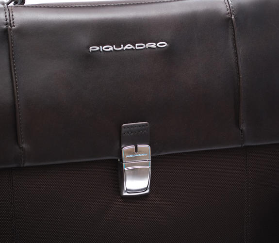 Dosarul LINK 2, port PC 13 ", extensibil cu părul negru - Serviete birou