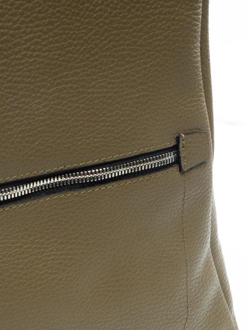 GC Rucsac din piele ciocanita verde gum - Genți femei