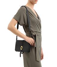 COCCINELLE COSIMA Geanta de umar din piele ciocanita paprika - Genți femei - 4