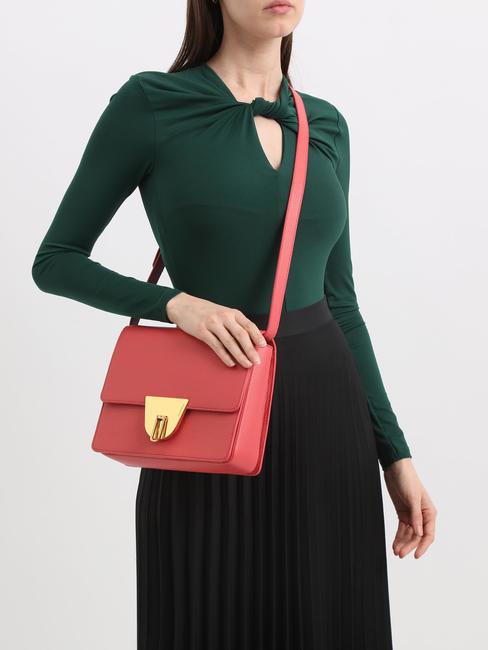 NICO Geantă mică de umăr din piele merisoare - Genți femei