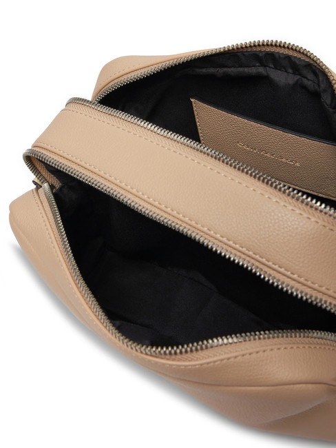 CK JEANS OVER WEBBING  Mini geanta de umar nisip de portelan - Genți femei