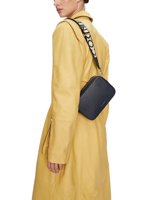 TEBE Geanta de umar din piele texturata albastru miezul nopții - Genți femei