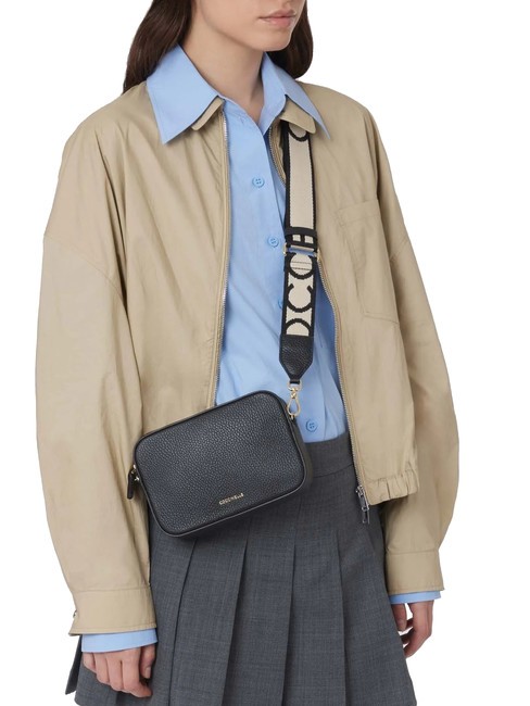 TEBE Geanta de umar din piele texturata sangrie - Genți femei