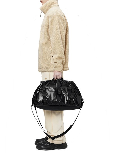 SIBU WEEKEND Geanta impermeabila cu curea de umar negru - Genți de voiaj