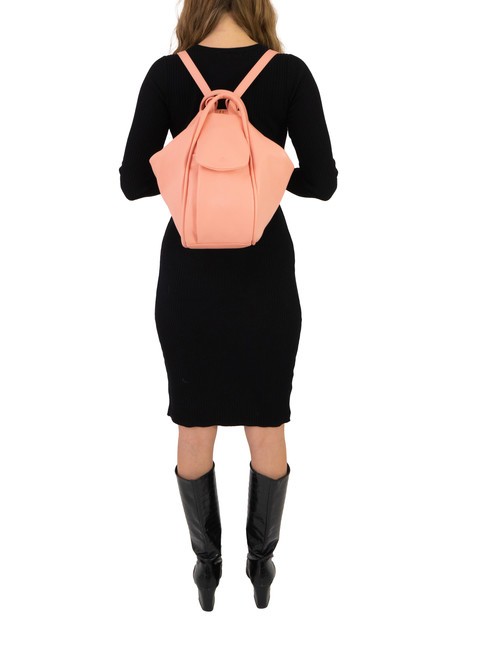 TRIO  Rucsac din piele ciocanita roz antic - Genți femei