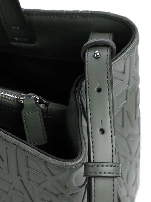 LOGO EMBOSSED Cumpărător manual, cu curea de umăr absint - Genți femei