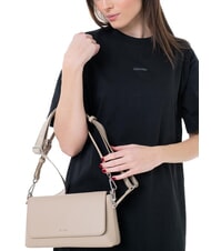 CALVIN KLEIN MUST  Geanta de umar, cu bareta de umar vesela - Genți femei - 3