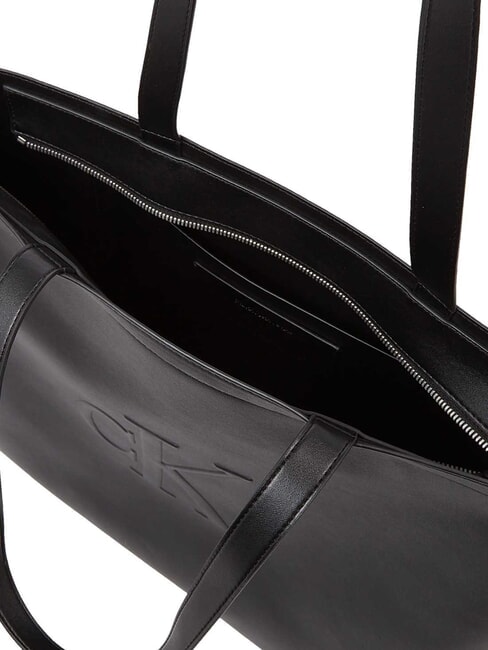 SCULPTED Slim Geanta de umar pe negru - Genți femei