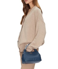 GUESS CRUISE Geanta de mana, cu bareta de umar bleumarin/alb - Genți femei - 4