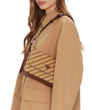 GUESS SIMONA  Geanta de umar natural / coniac - Genți femei - 4