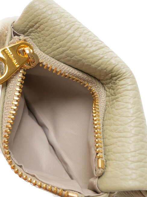 SOFTY Suport card din piele ciocanita verde celadon - Portofele femei