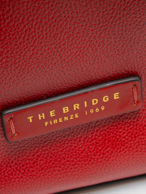 CARLOTTA Geantă de umăr tip bucket cireș / aur - Genți femei