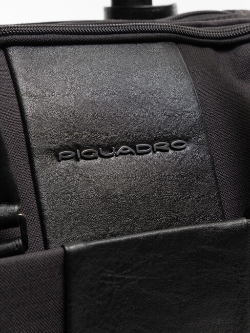 BRIEF 2  Cărucior pilot negru - Troler pilot - Cumpără online!