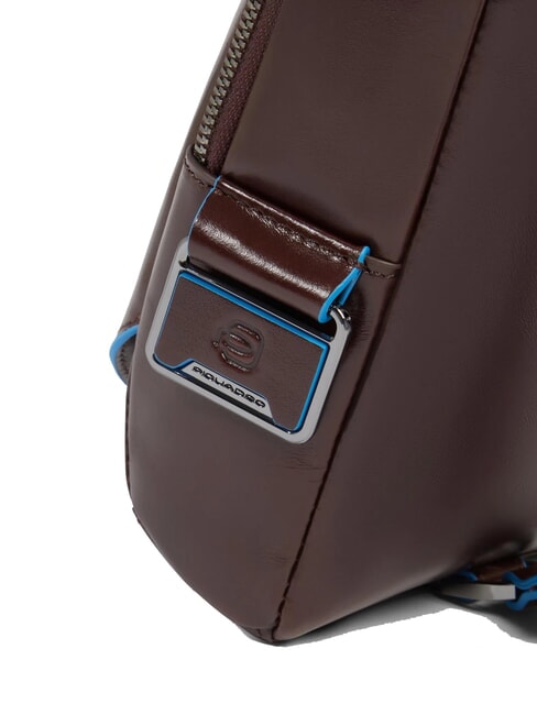 BLUE SQUARE Rucsac din piele cu un singur umăr MAHOGANY - Genți de umăr bărbați