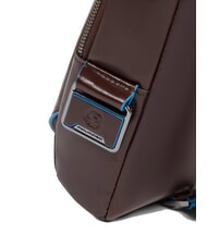 PIQUADRO BLUE SQUARE Rucsac din piele cu un singur umăr MAHOGANY - Genți de umăr bărbați - 4