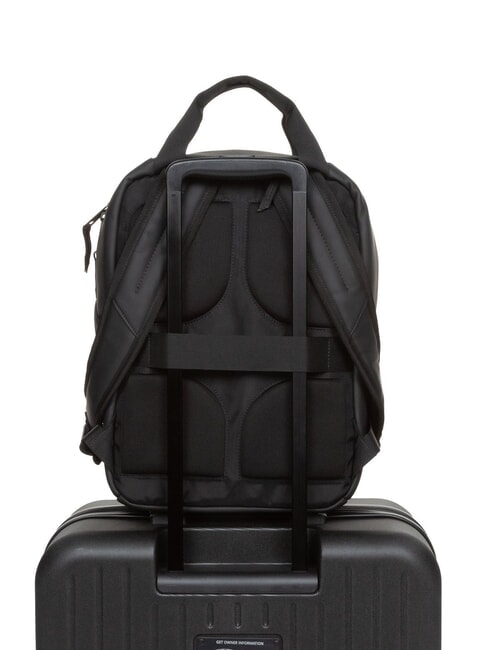 TECUM TOTE CNNCT F Rucsac cu buzunar pentru sticlă de apă, suport pentru laptop negru mat - Rucsacuri pentru laptop