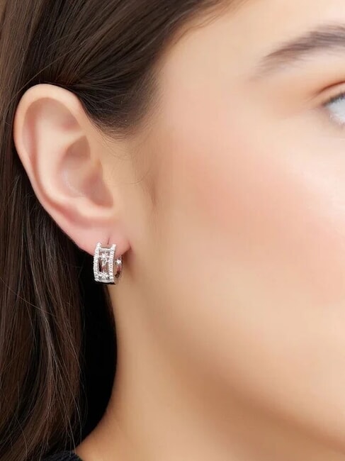 IN THE SKY Cercei rotunzi lucrați cu zirconiu SILVER - Cercei