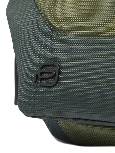 S140 Borsetă din material reciclat VERDE - Borsete de brâu