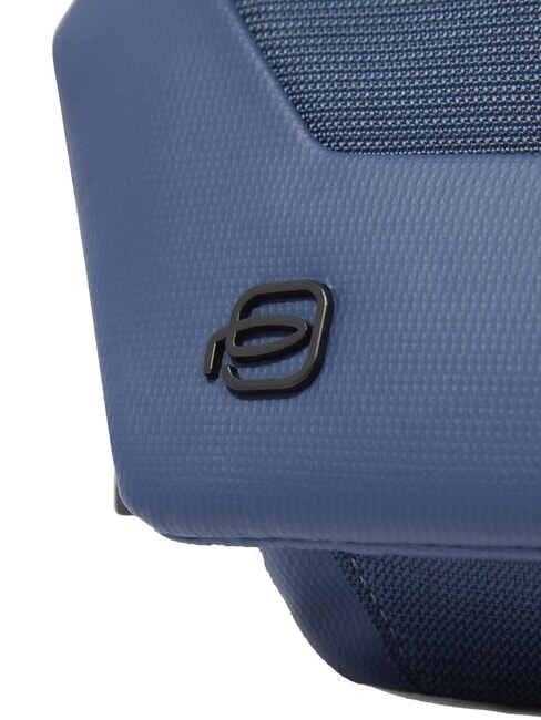 S140 Borsetă din material reciclat albastru - Borsete de brâu