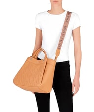 ARMANI EXCHANGE WAVE Geantă mare perforată roz camel - Genți femei - 5