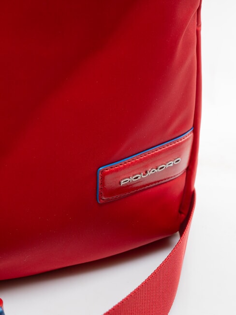 PQ-RY Servietă pentru laptop de 15,6" RED - Serviete birou