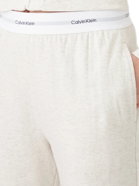 CK Pantaloni de trening cu elastic cu logo fulgi de ovăz - Costume sport pentru femei