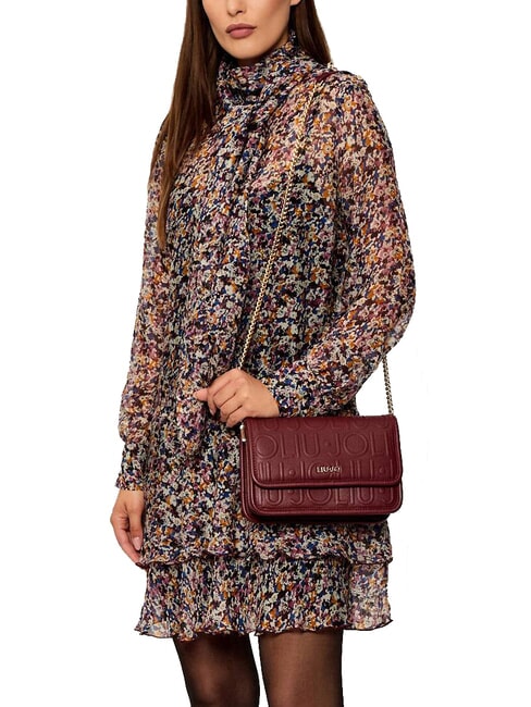 MANHATTAN Geantă convertibilă cu clapă vin roșu - Genți femei