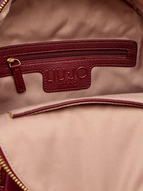 MANHATTAN Rucsac mediu cu logo în relief vin roșu - Genți femei