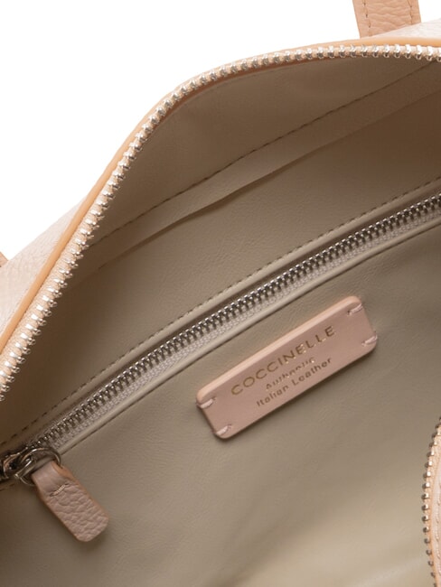 SWAP Geantă tip ghiozdan din piele cu curea de umăr rozete - Genți femei